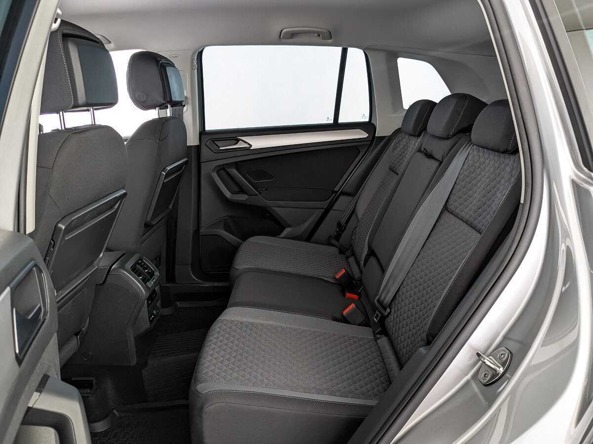 Volkswagen Tiguan, 2020 Фото №18