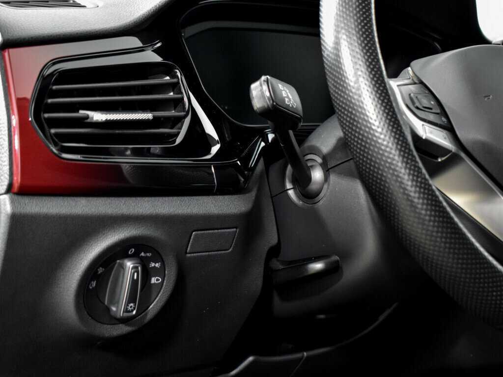 Volkswagen Polo, 2021 Фото №9