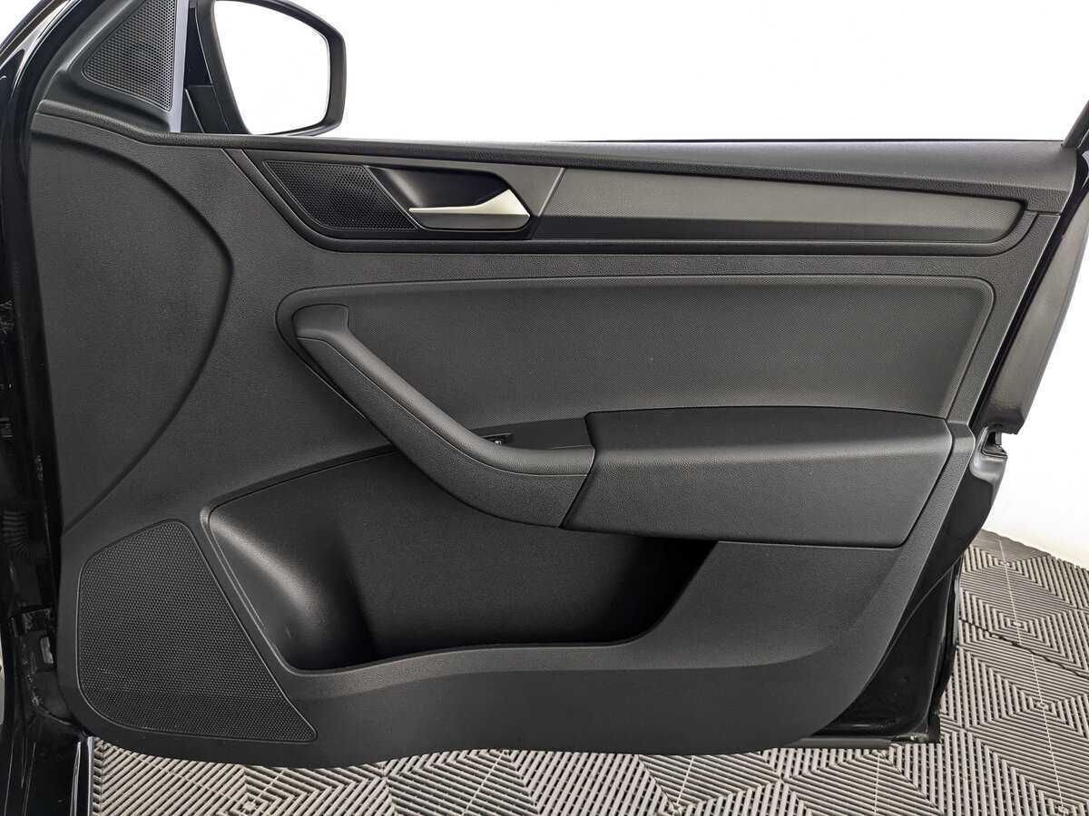 Volkswagen Polo, 2020 Фото №23