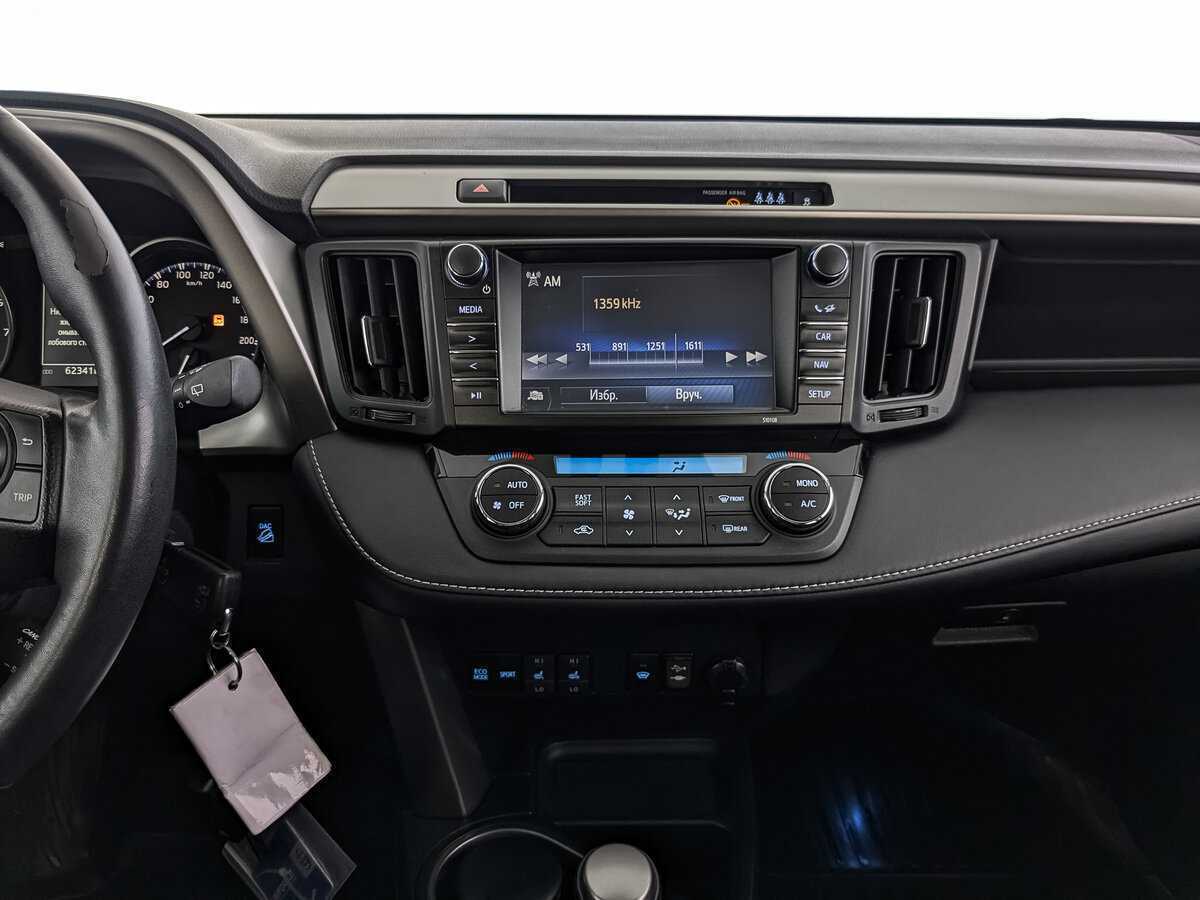 Toyota RAV4, 2017 Фото №15