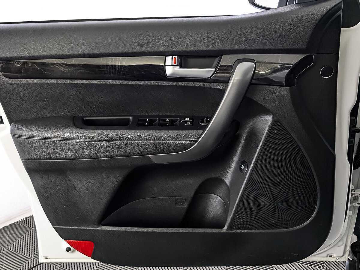 Kia Sorento, 2019 Фото №19