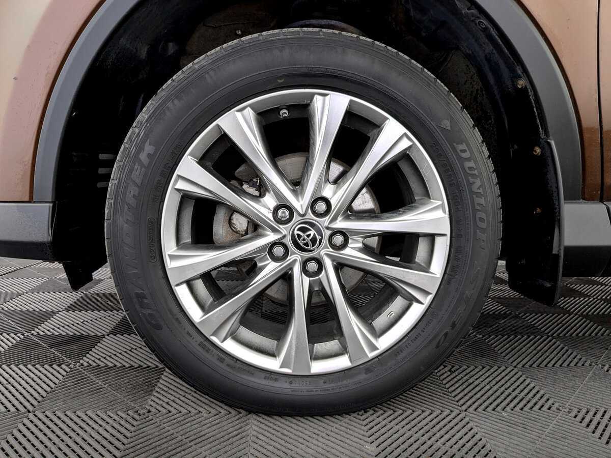 Toyota RAV4, 2017 Фото №18