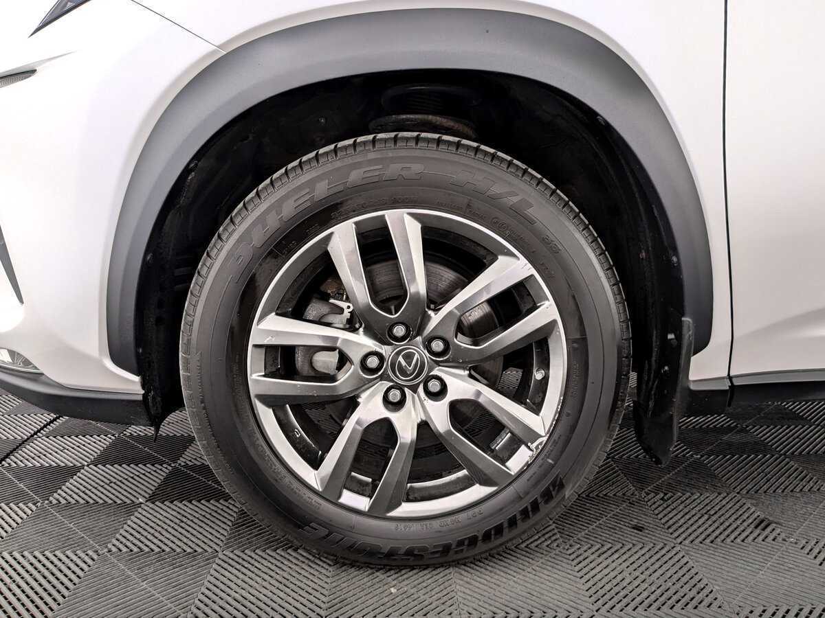 Lexus NX 200, 2018 Фото №18