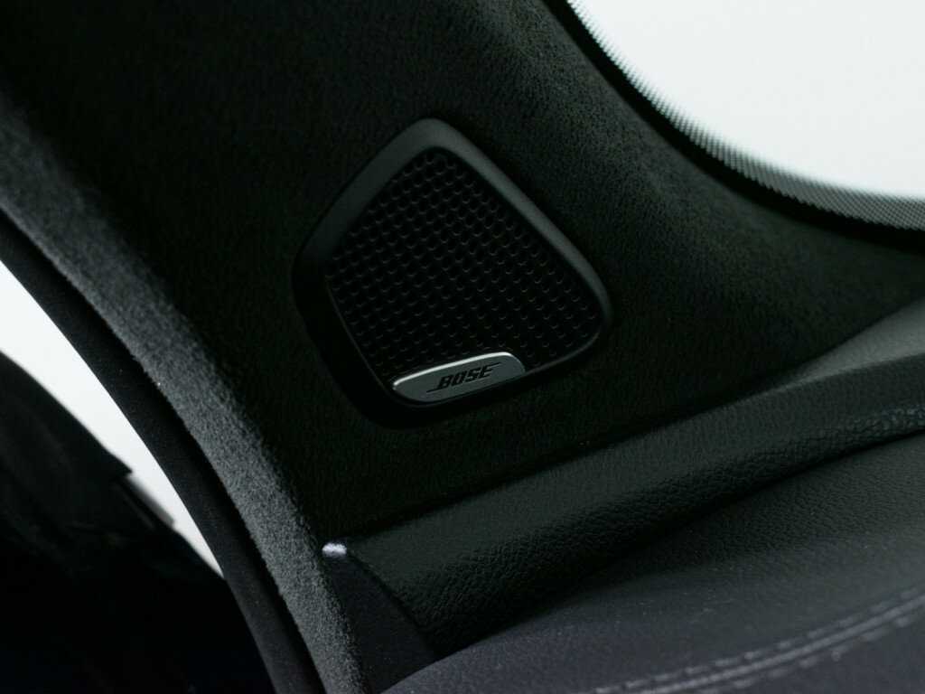 Geely Monjaro, 2022 Фото №15