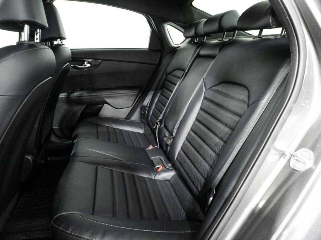 Kia Cerato, 2022 Фото №11