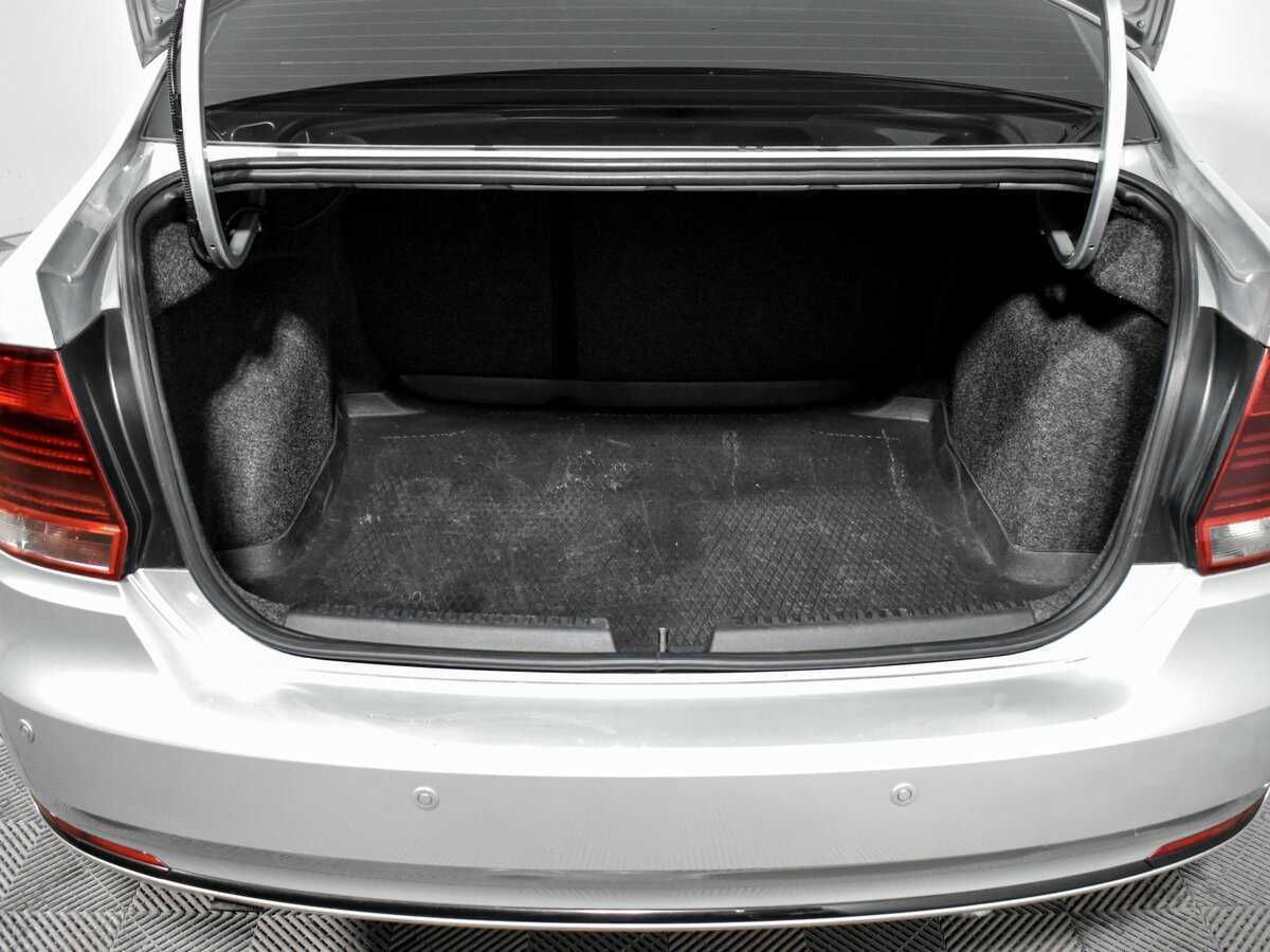 Volkswagen Polo, 2016 Фото №19