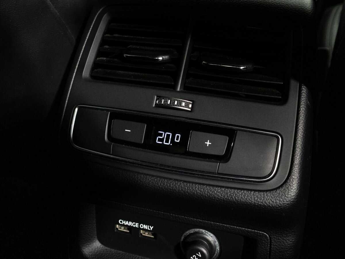 Audi A4, 2019 Фото №23