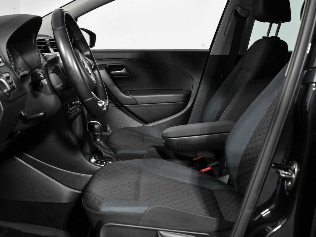 Volkswagen Polo, 2019 Фото №10