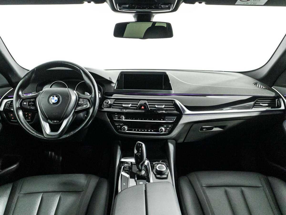 BMW 5 серии 520i, 2018 Фото №13