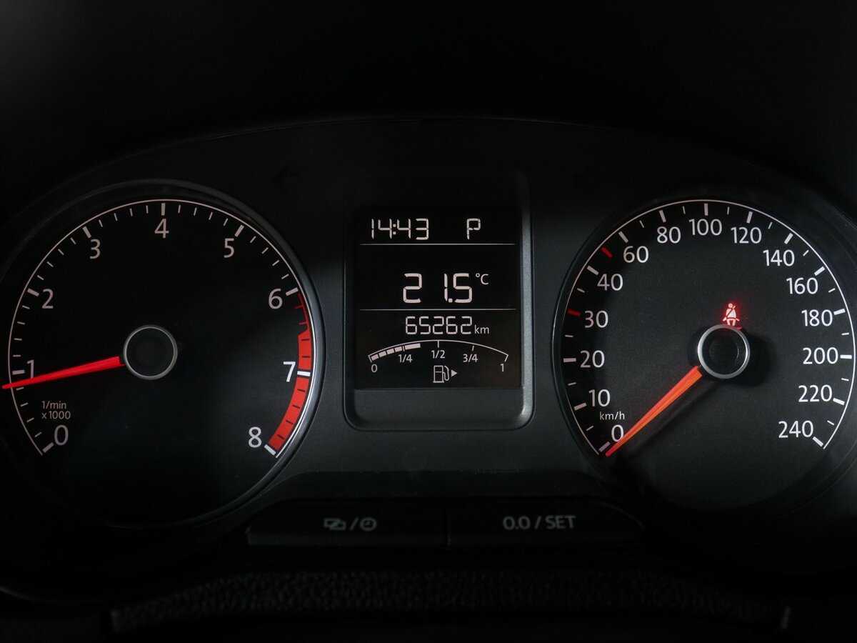 Volkswagen Polo, 2018 Фото №11