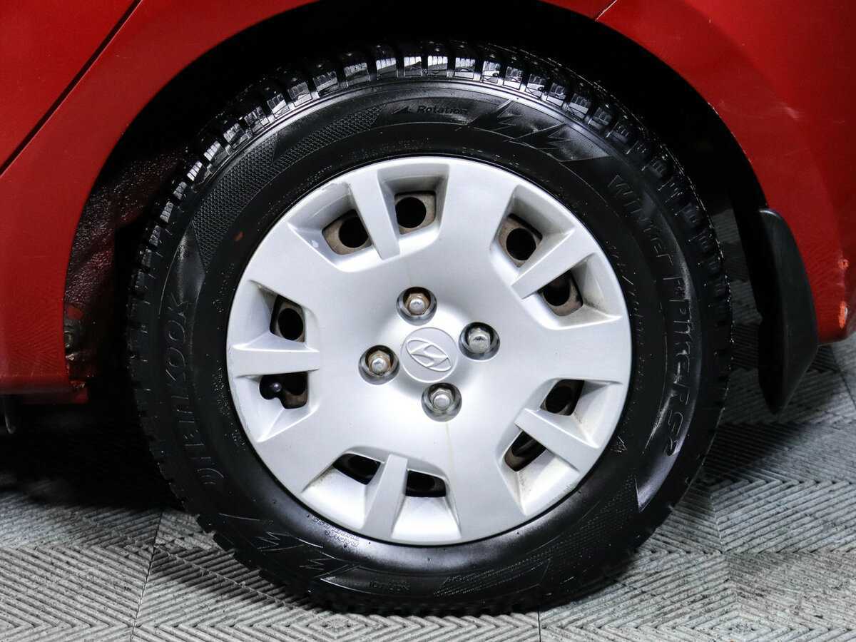 Hyundai i20, 2012 Фото №12