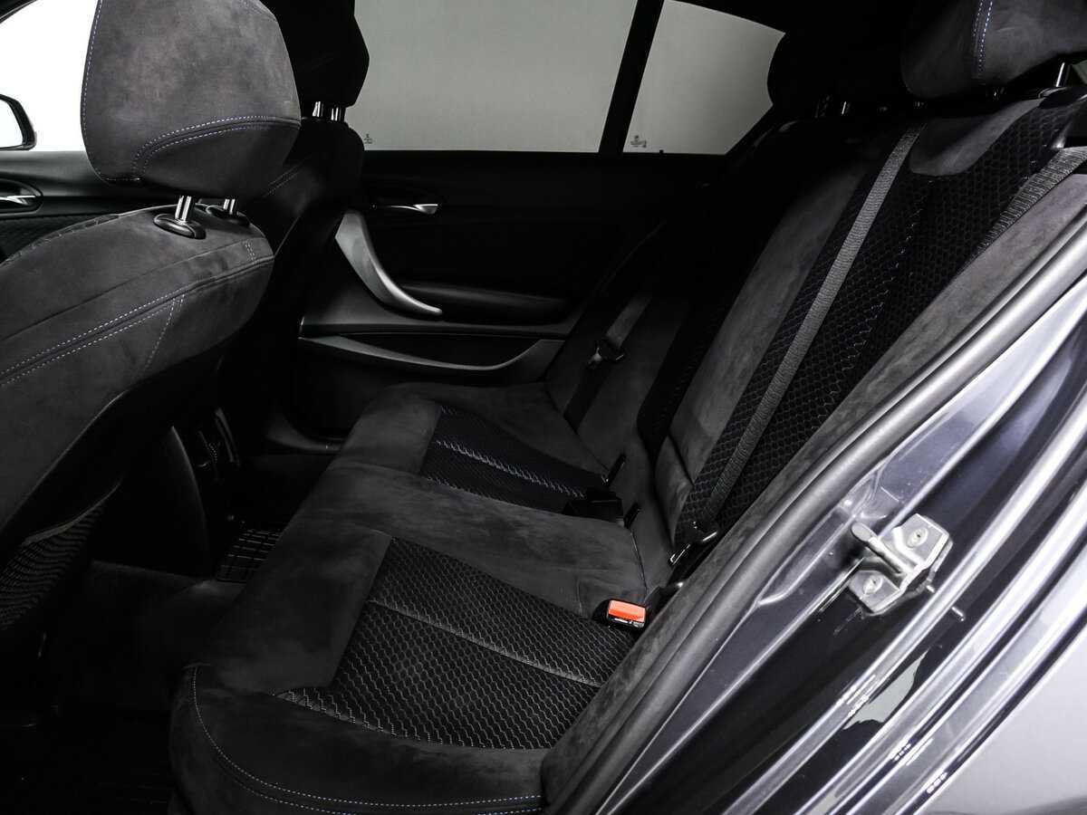 BMW 1 серии 118i, 2018 Фото №13