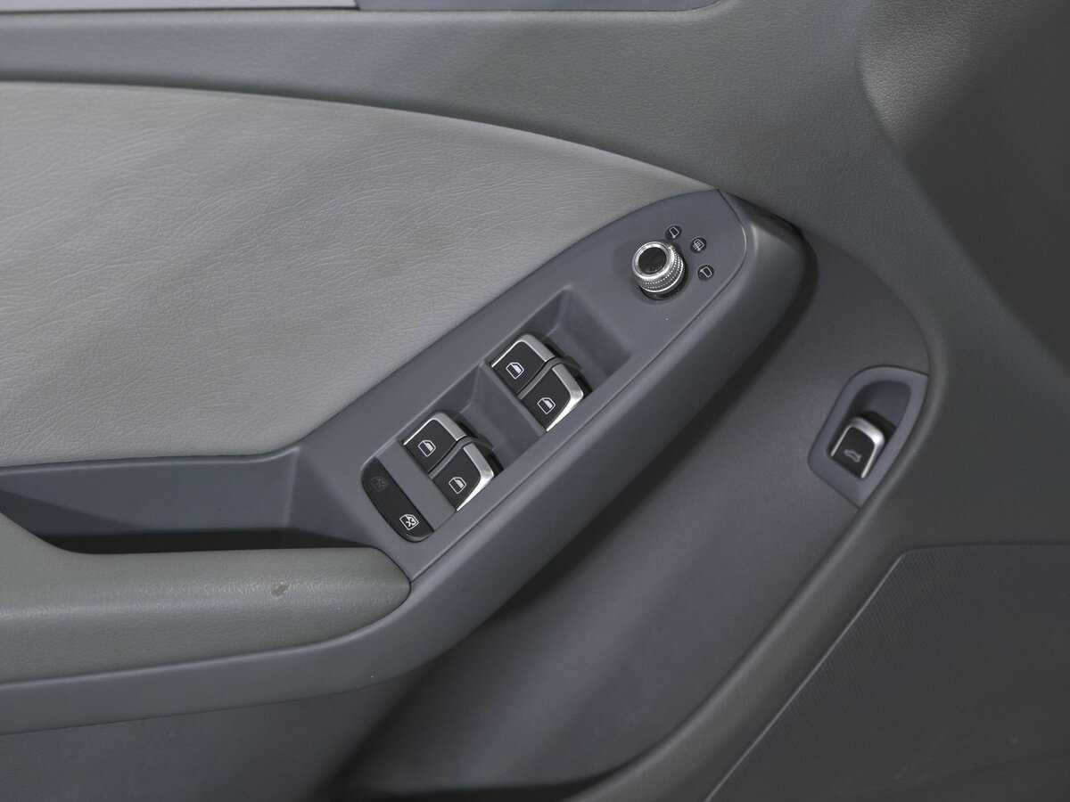 Audi A4, 2014 Фото №13