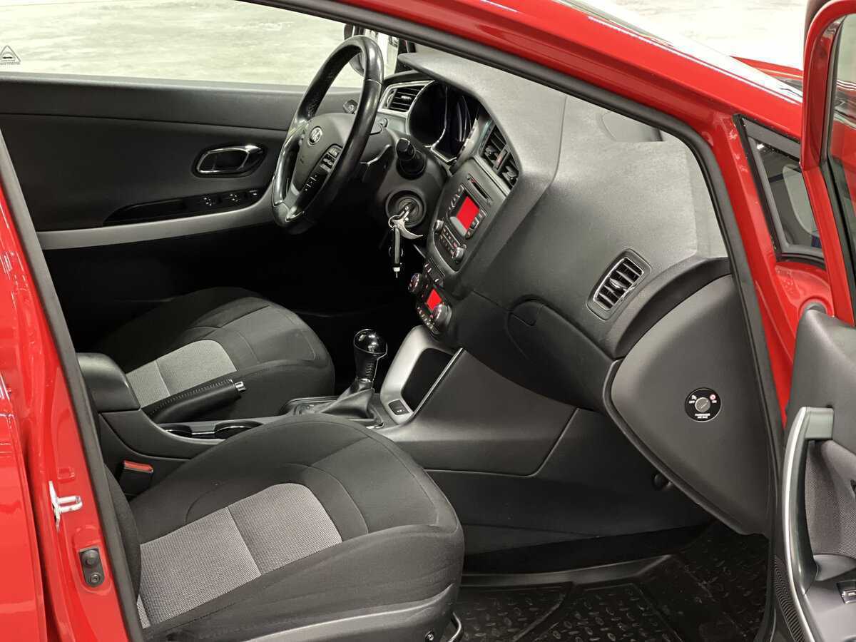 Kia Ceed, 2016 Фото №11