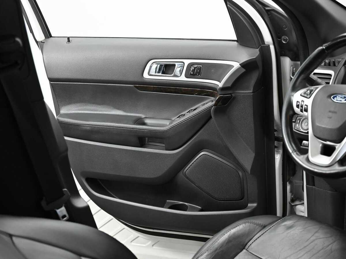 Ford Explorer, 2012 Фото №7
