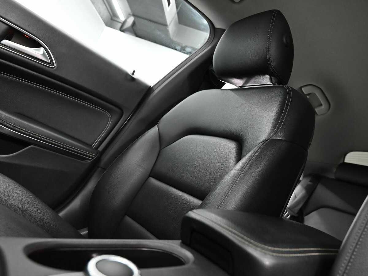 Mercedes-Benz CLA 200, 2017 Фото №18