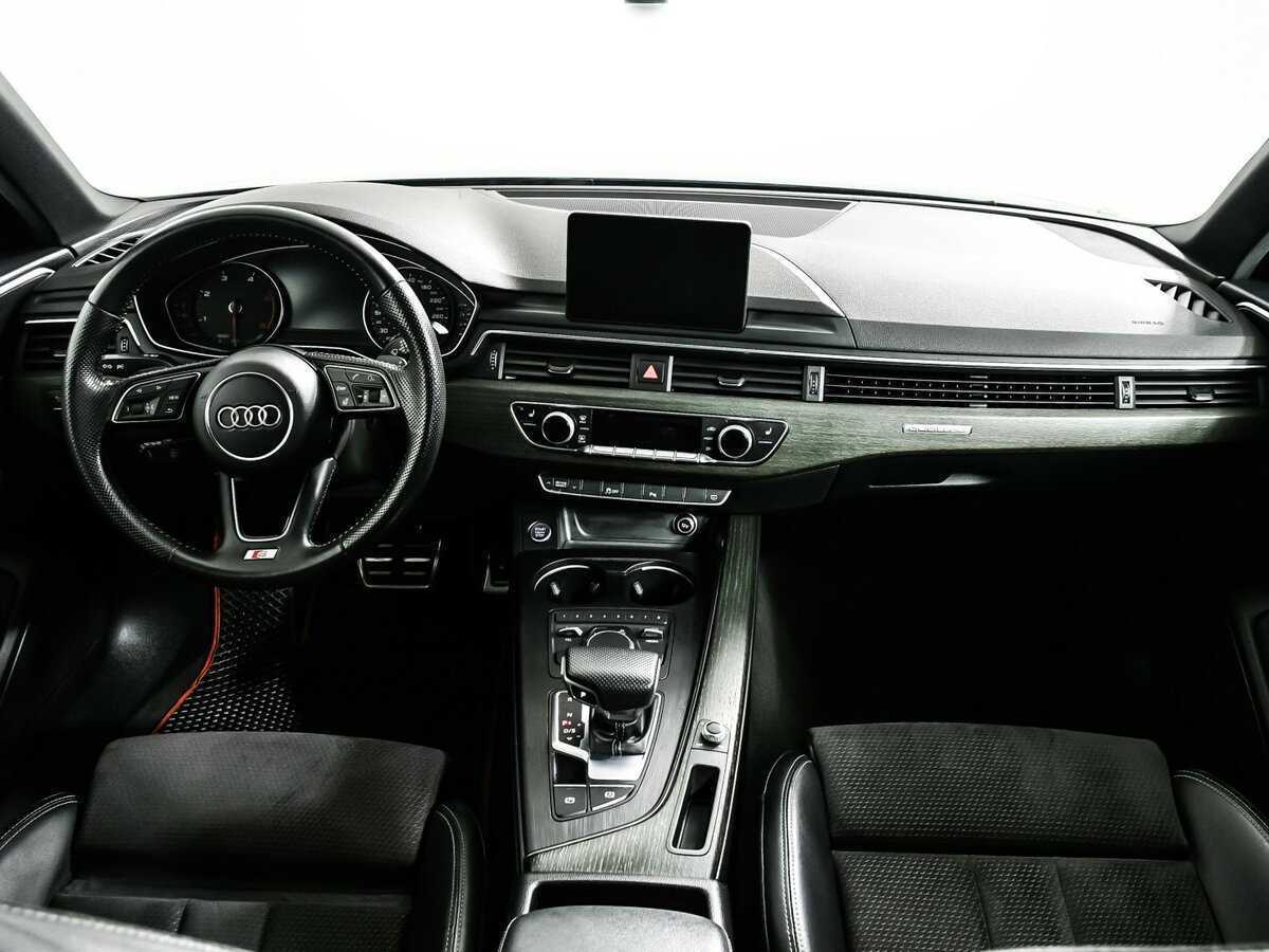 Audi A4, 2018 Фото №11