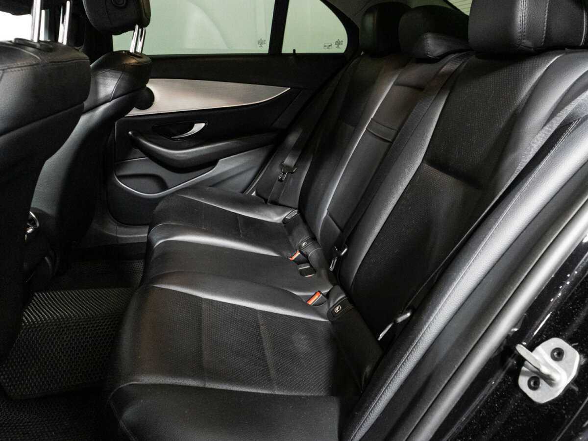 Mercedes-Benz E-Класс 200, 2019 Фото №10