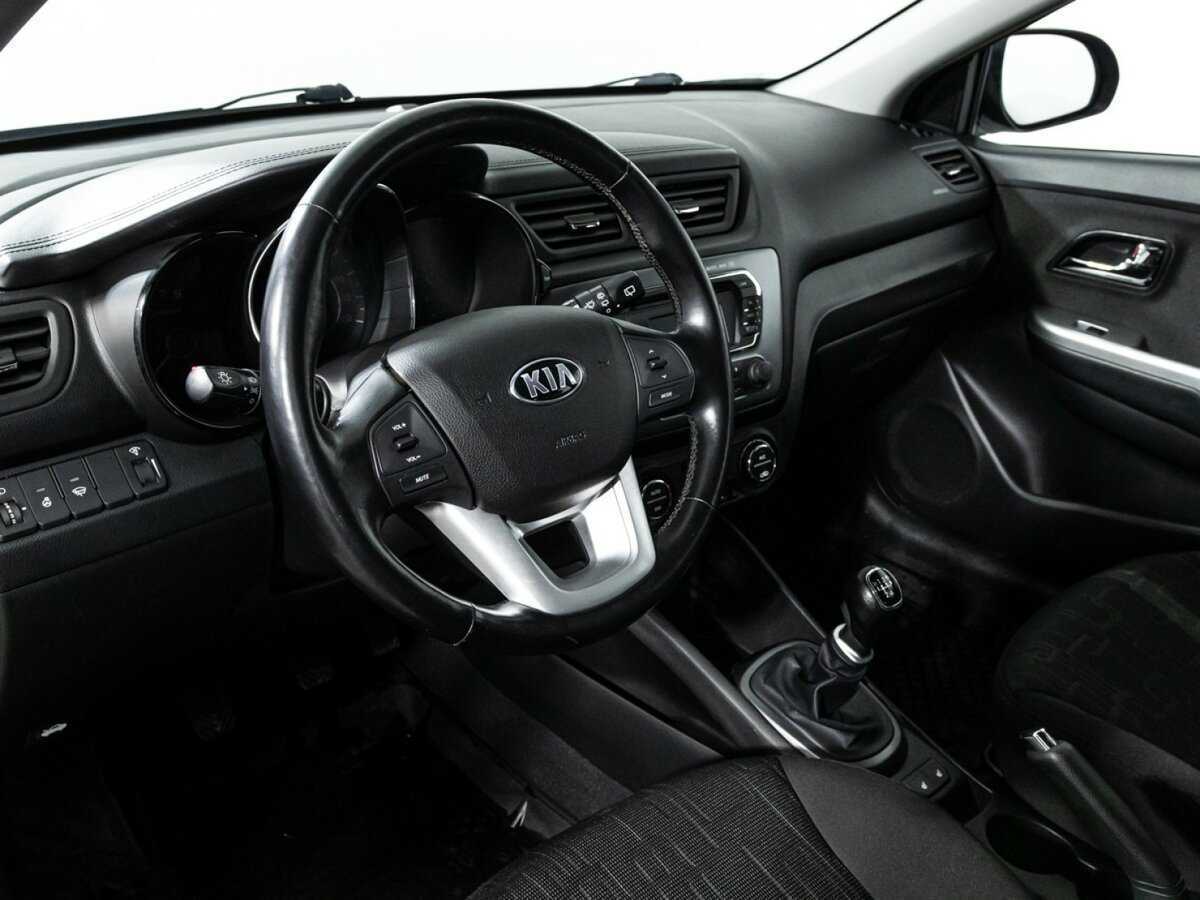 Kia Rio 5-speed, 2013 Фото №11