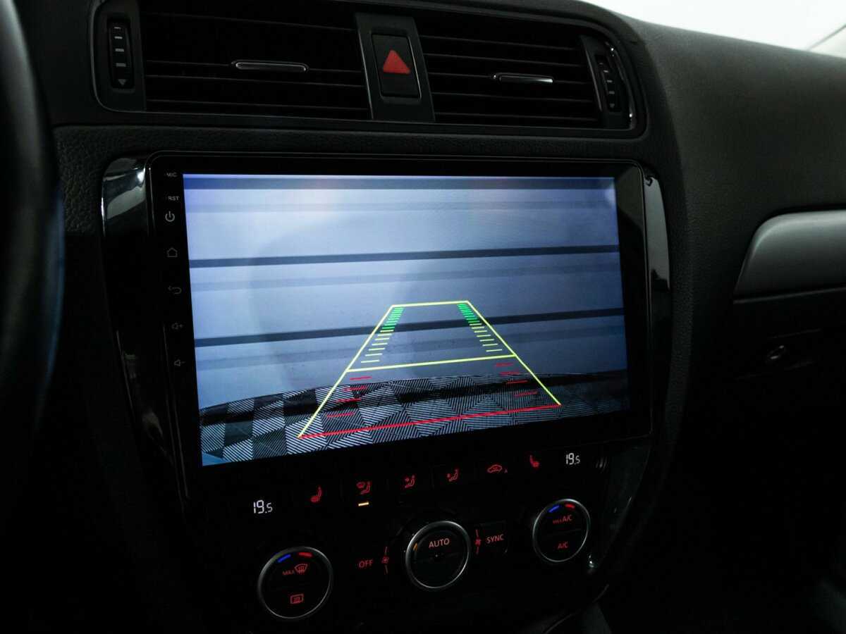 Volkswagen Jetta, 2012 Фото №16