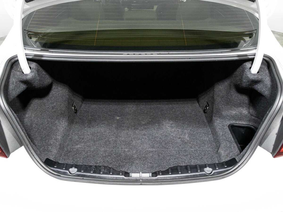 BMW 5 серии 520i, 2014 Фото №14