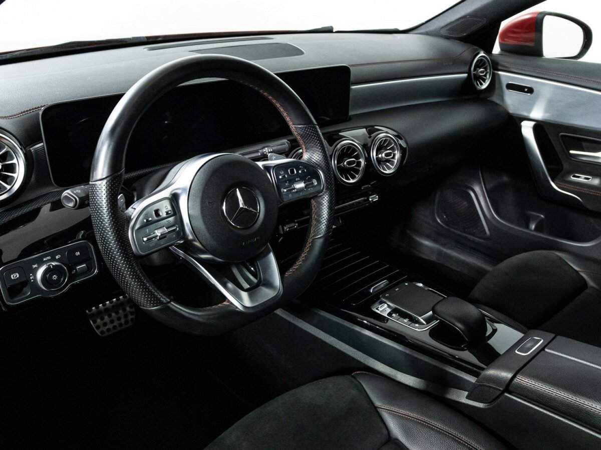 Mercedes-Benz CLA 200, 2019 Фото №11