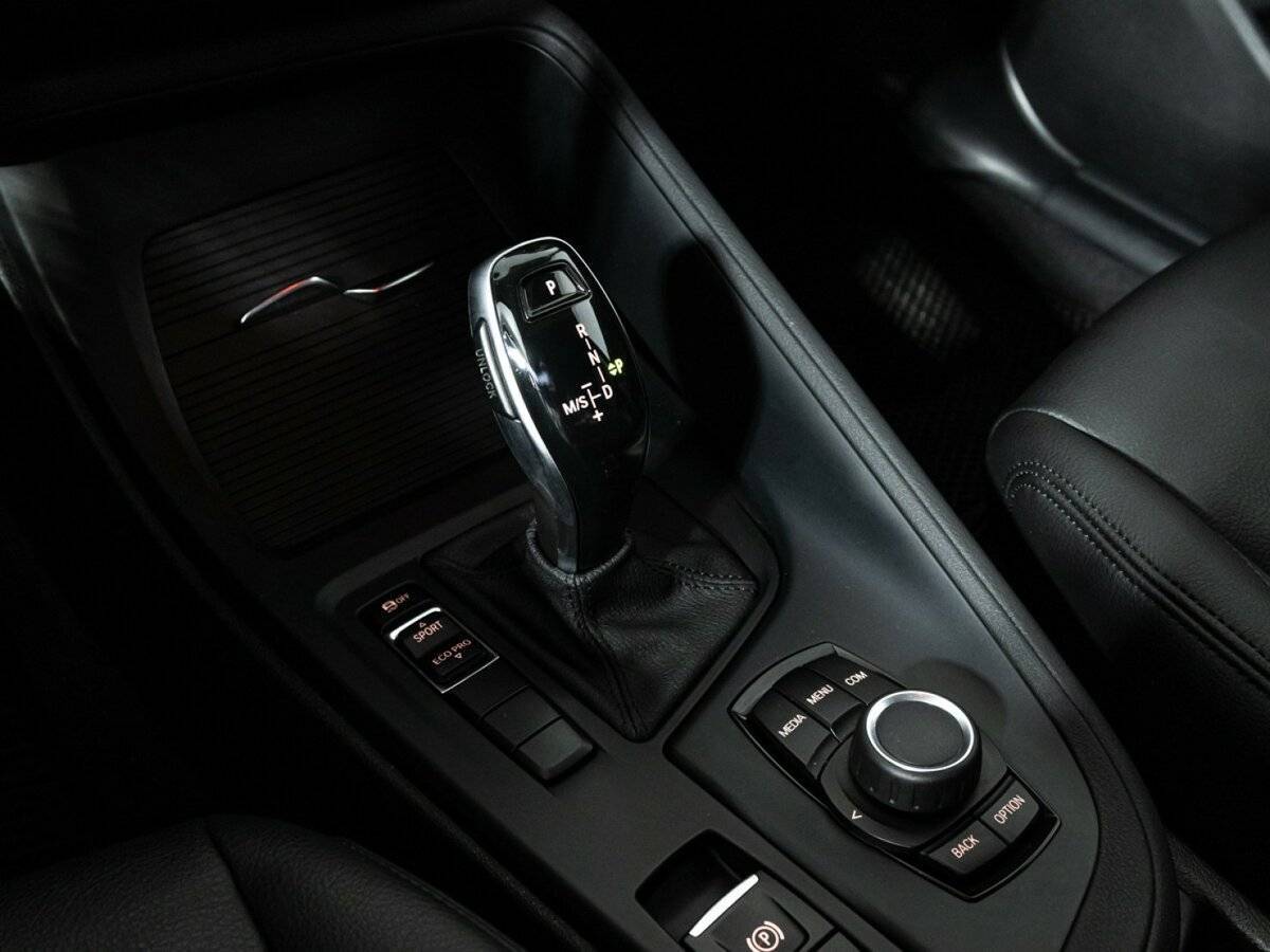 BMW X1 18i sDrive, 2018 Фото №18