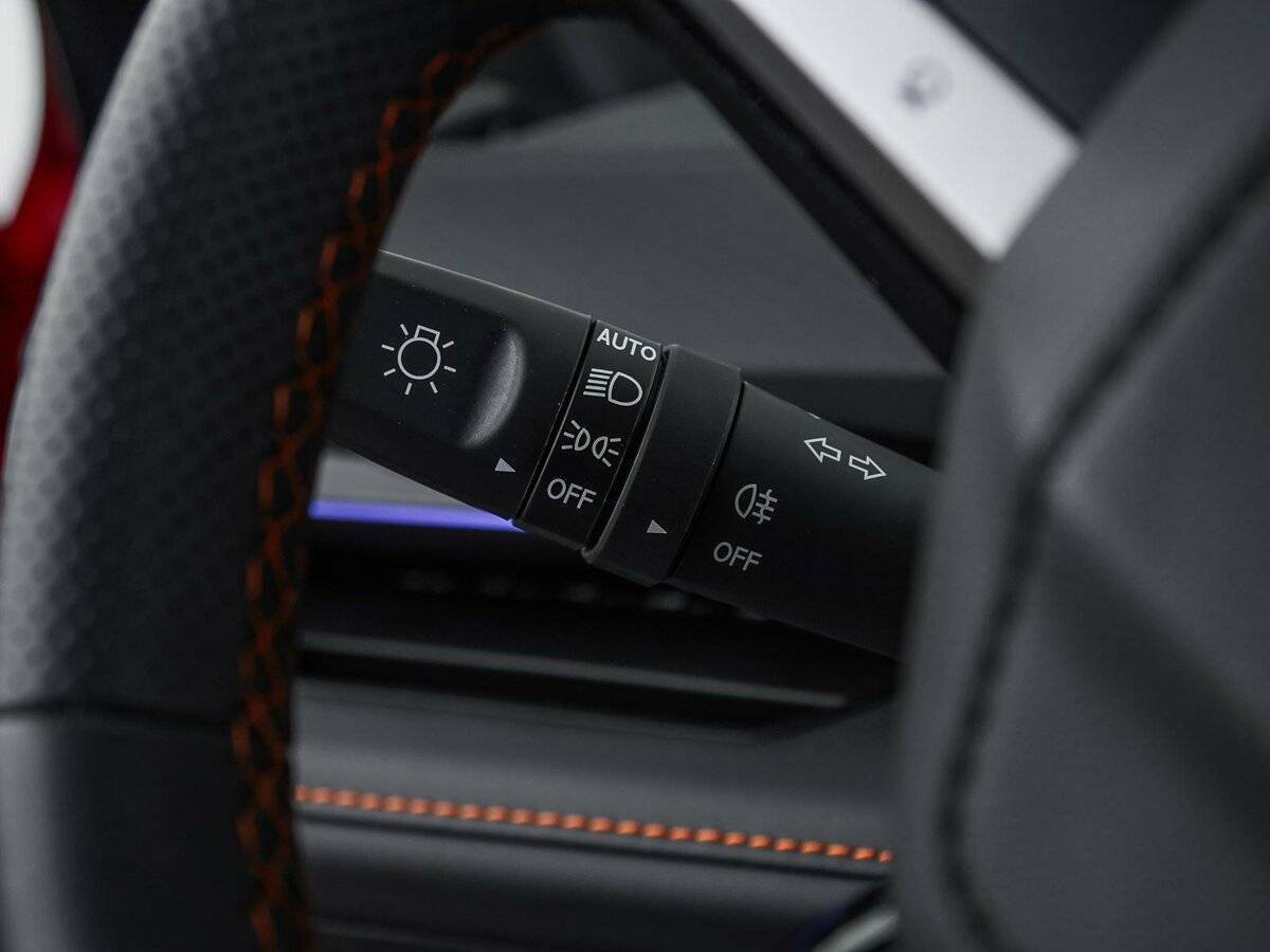 Changan UNI-V, 2023 Фото №17