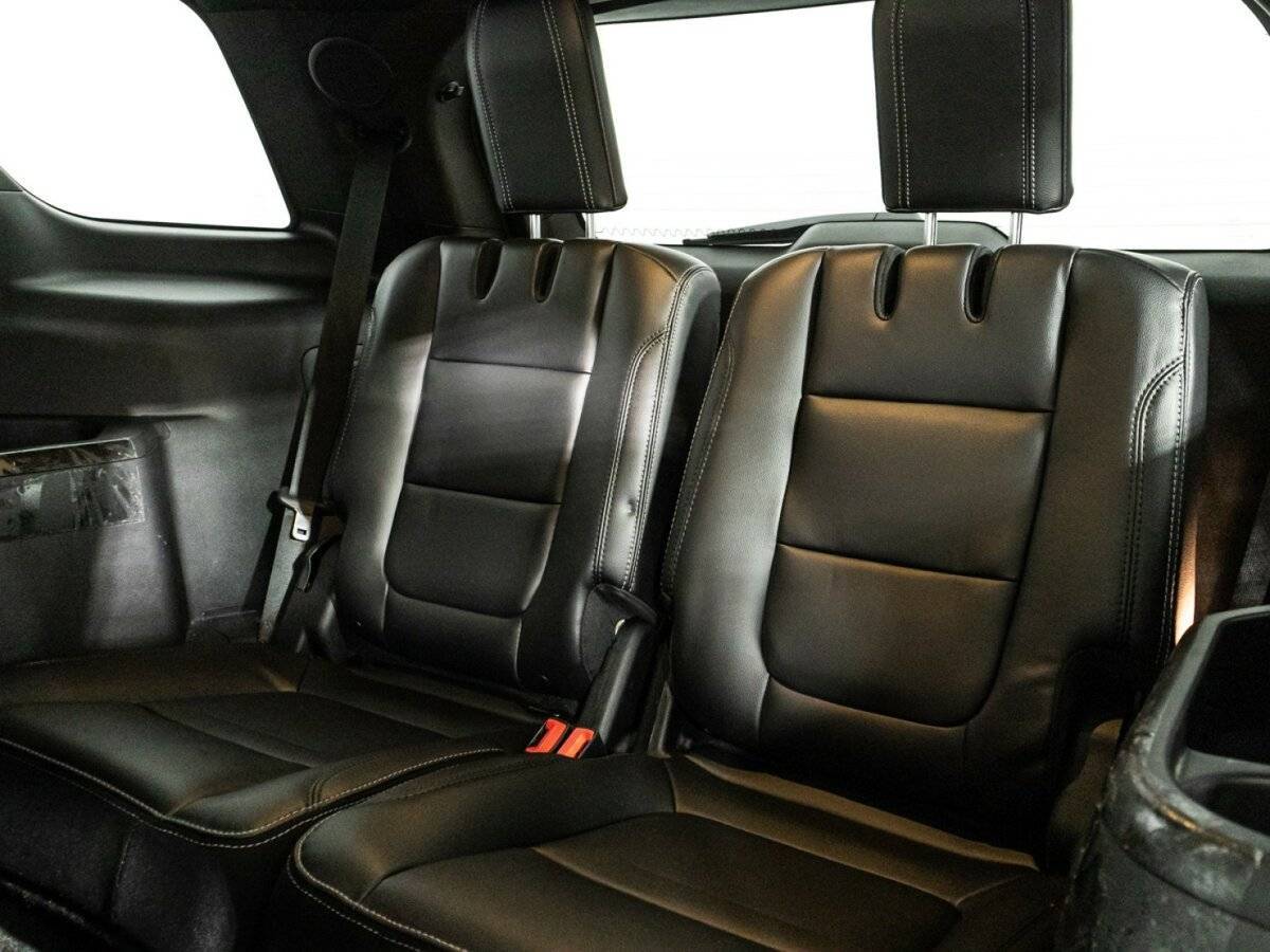Ford Explorer, 2017 Фото №20