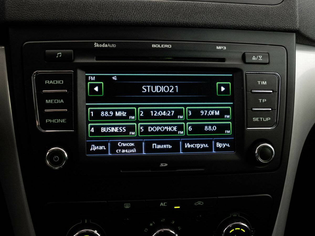 Skoda Yeti, 2012 Фото №12