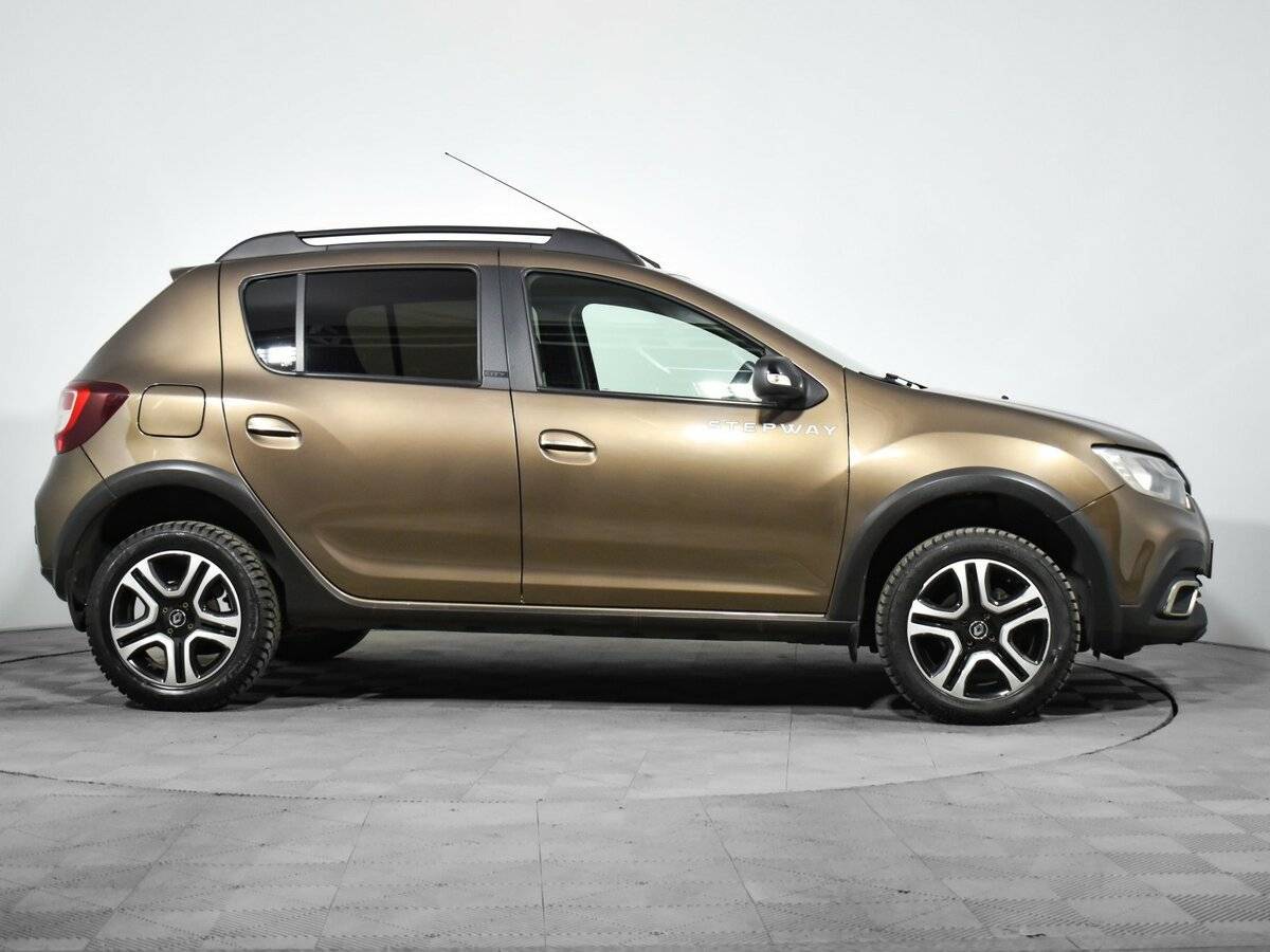 Renault Sandero Stepway, 2019 - 84 000 км. | Фото №7