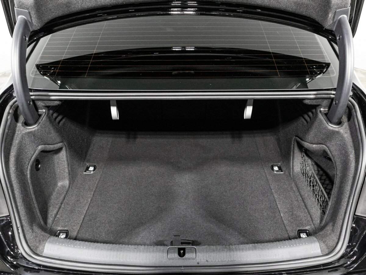 Audi A4, 2019 Фото №15