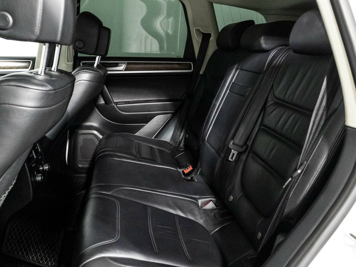 Volkswagen Touareg, 2015 Фото №10