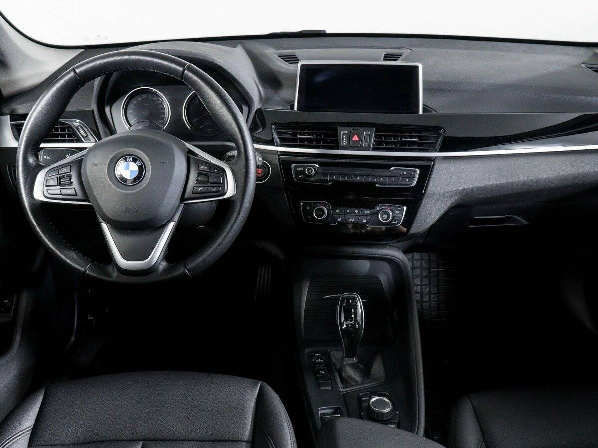 BMW X1 18i sDrive, 2021 Фото №12