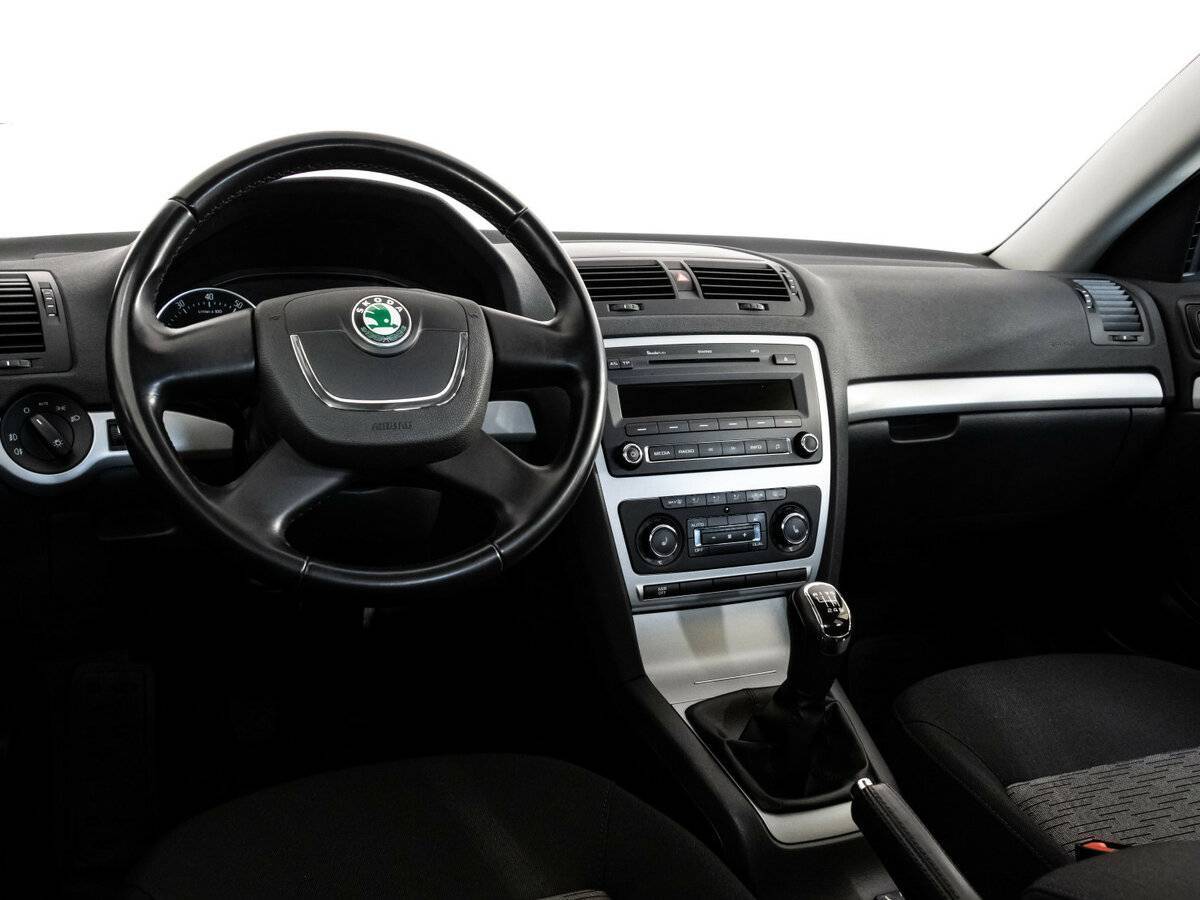 Skoda Octavia, 2012 Фото №9