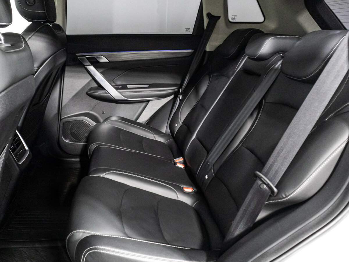 Geely Atlas Pro, 2023 Фото №10