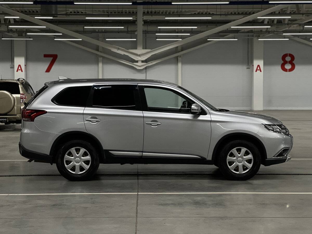 Mitsubishi Outlander, 2017 Фото №4