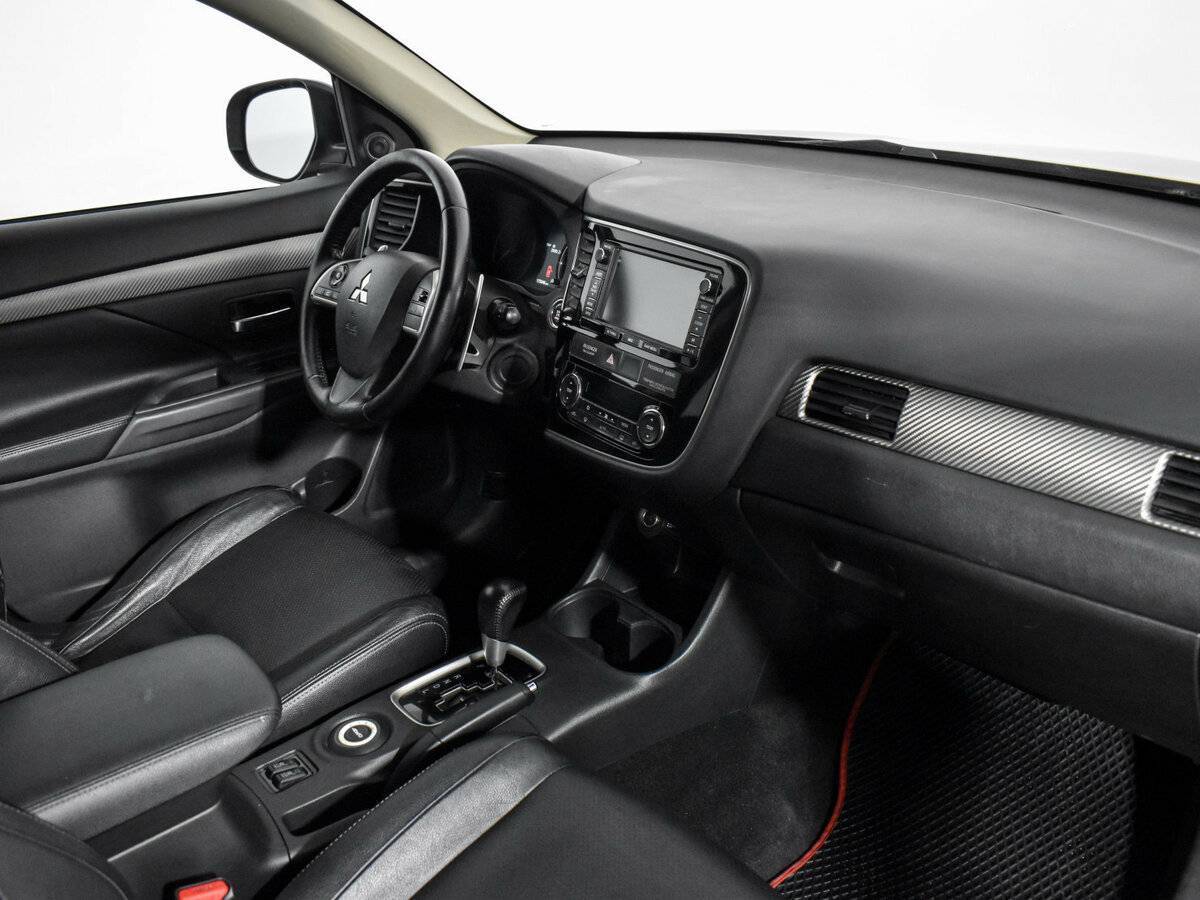 Mitsubishi Outlander, 2012 Фото №11