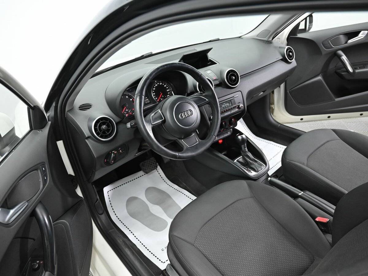 Audi A1, 2012 Фото №8