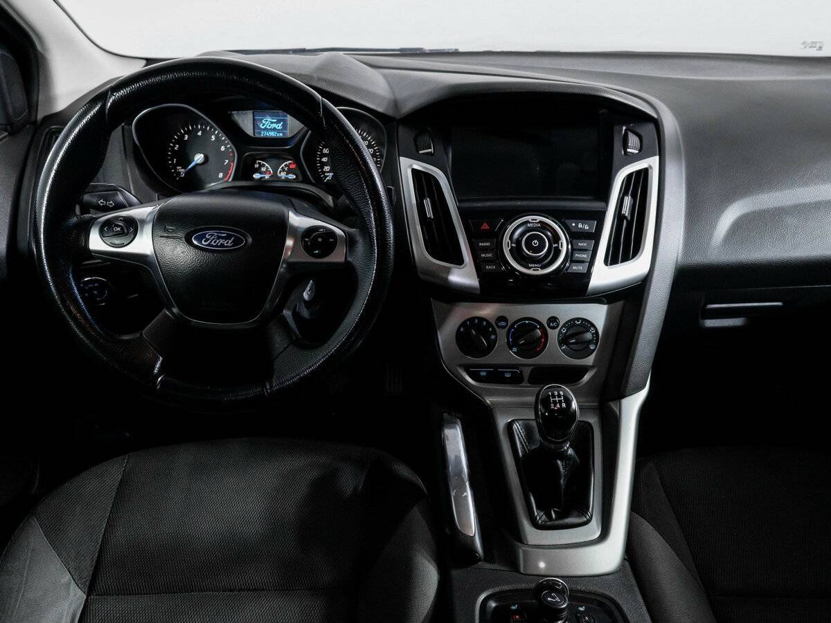 Ford Focus, 2012 Фото №11