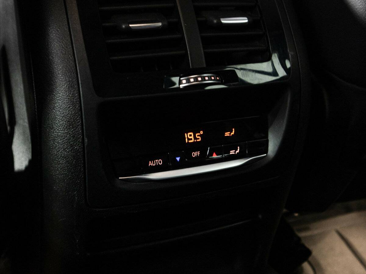 BMW X3 20d xDrive, 2018 Фото №17