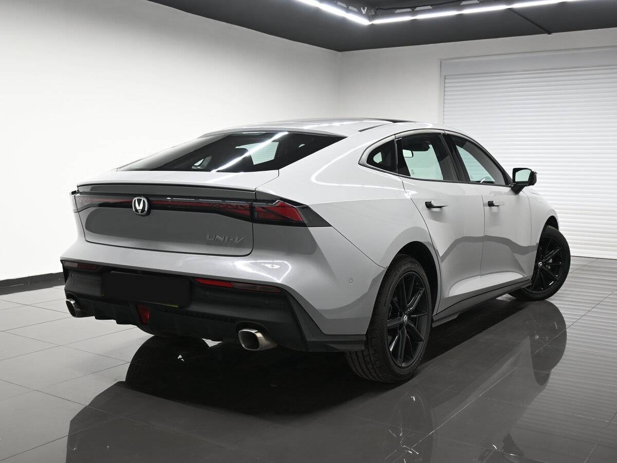 Changan UNI-V, 2023 - 1 158 км. | Фото №2