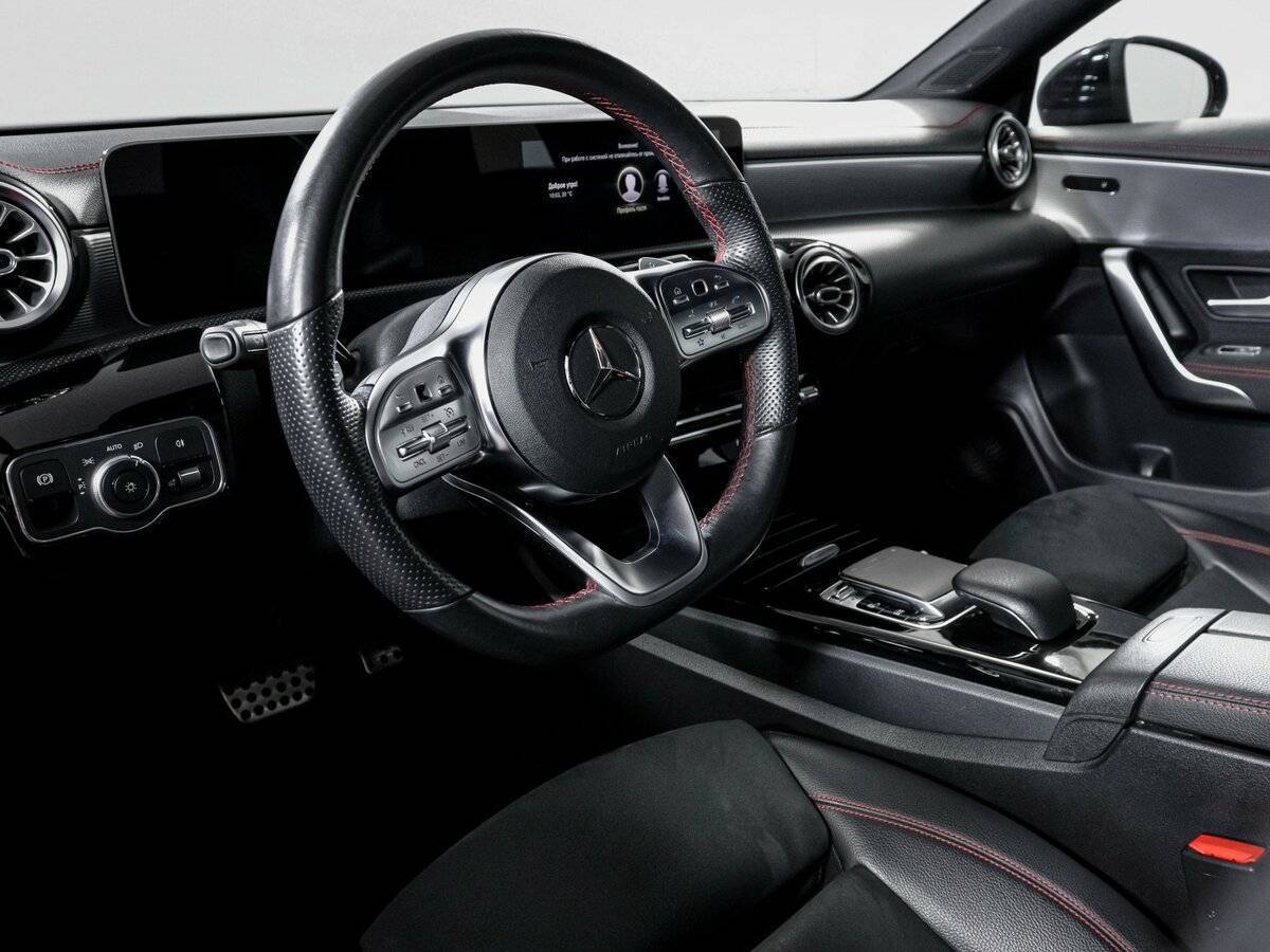 Mercedes-Benz CLA 200, 2019 Фото №14