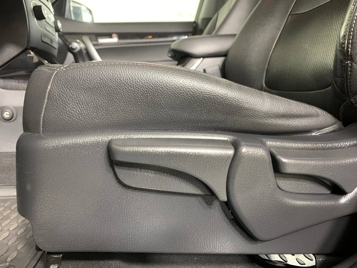 Kia Sorento, 2017 Фото №16