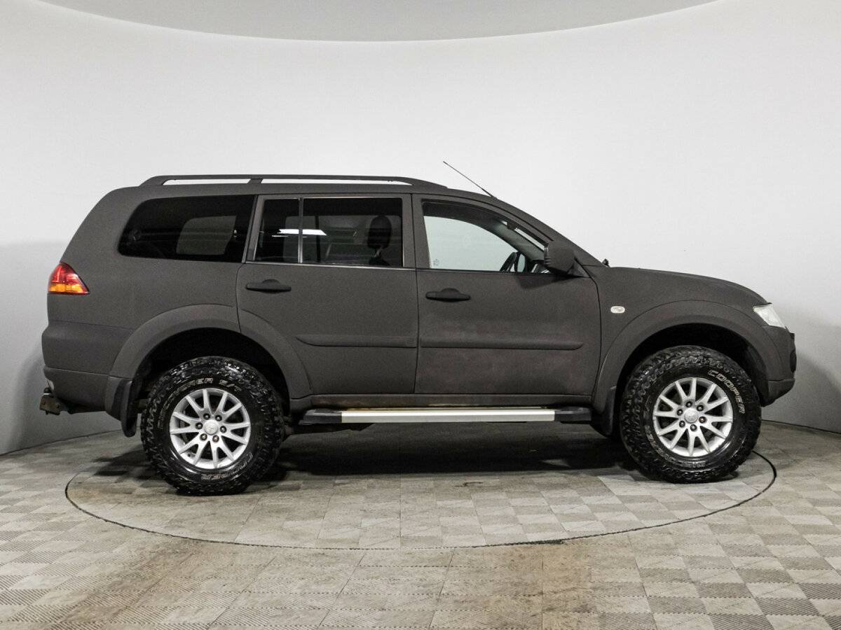 Mitsubishi Pajero Sport, 2012 Фото №4