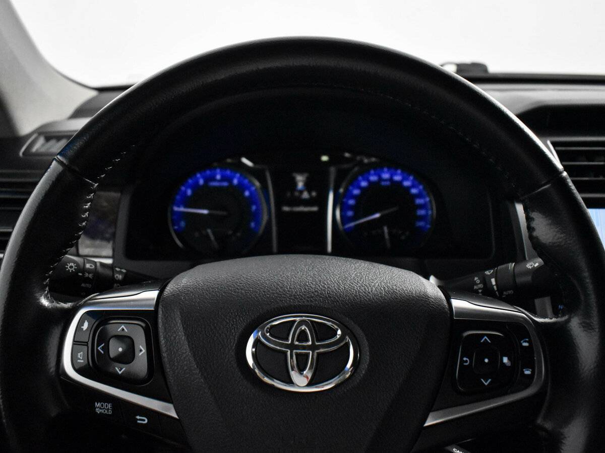Toyota Camry, 2018 Фото №20