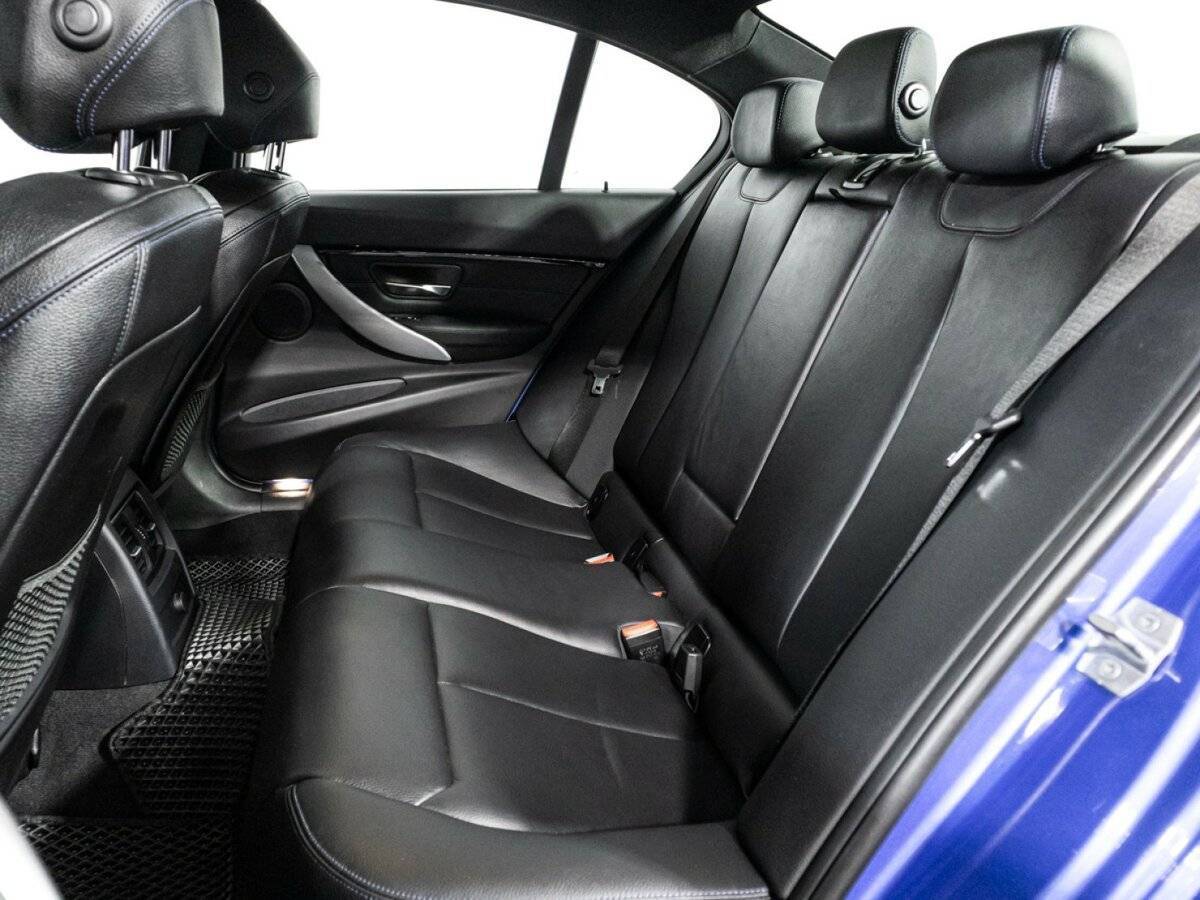 BMW 3 серии 320i xDrive, 2018 Фото №10