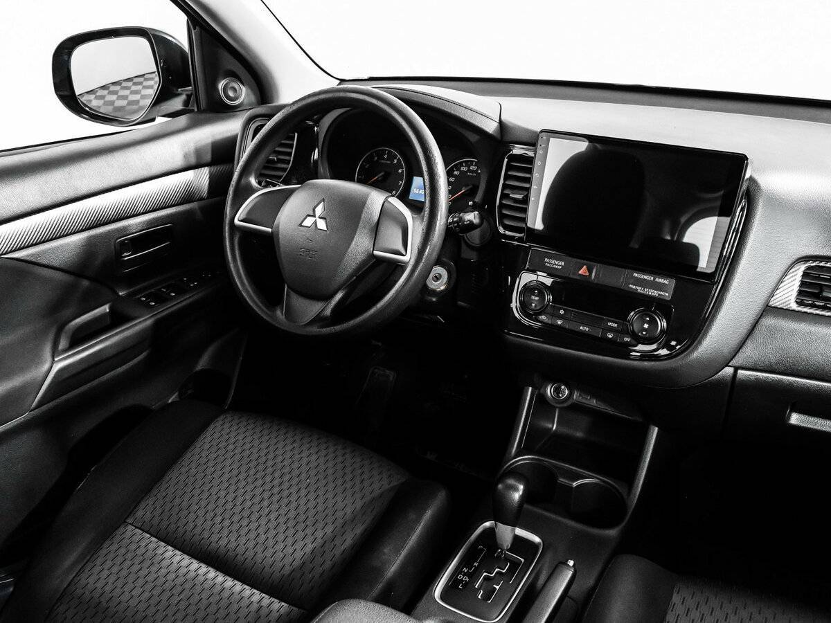 Mitsubishi Outlander, 2015 Фото №9