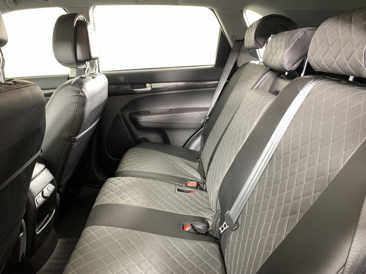 Kia Sorento, 2019 Фото №18