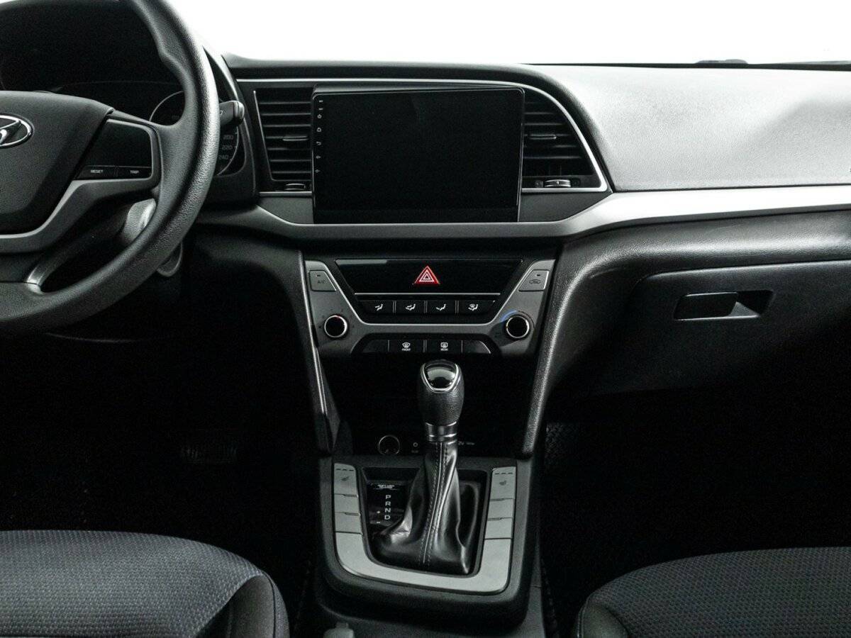 Hyundai Elantra, 2016 Фото №14